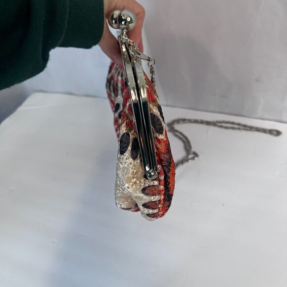 Street Level Abstract Artsy Kiss Clasp Chain Crossbody Bag Purse Boho Bold - Picture 6 of 11